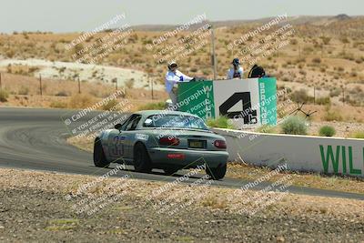 media/May-31-2025-CalClub SCCA (Sat) [[2c1a04e1ee]]/Qualifying/Group 5/Turn 4/